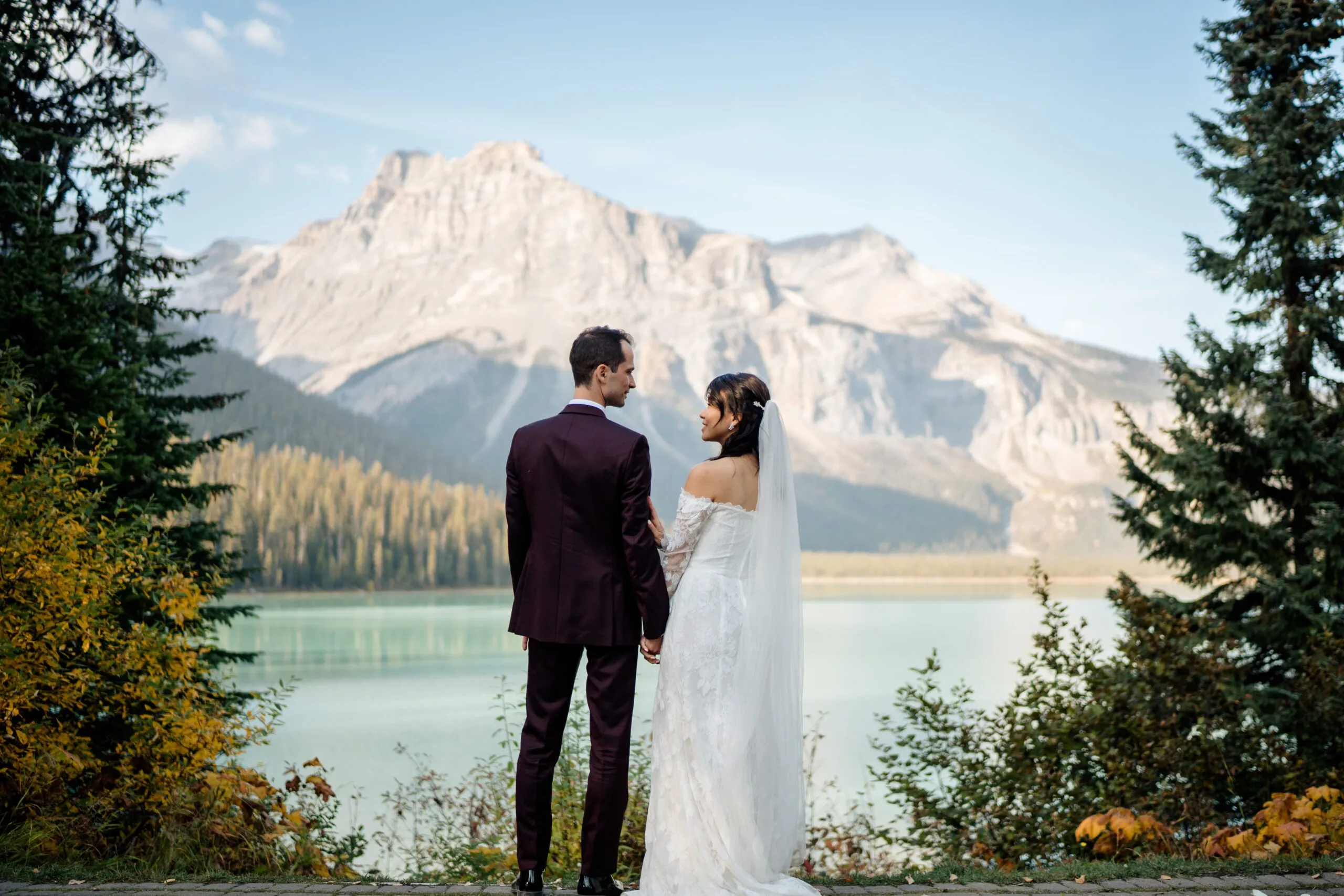 عادات وتقاليد الزواج في كندا لمحة شاملة عن الثقافة الكندية